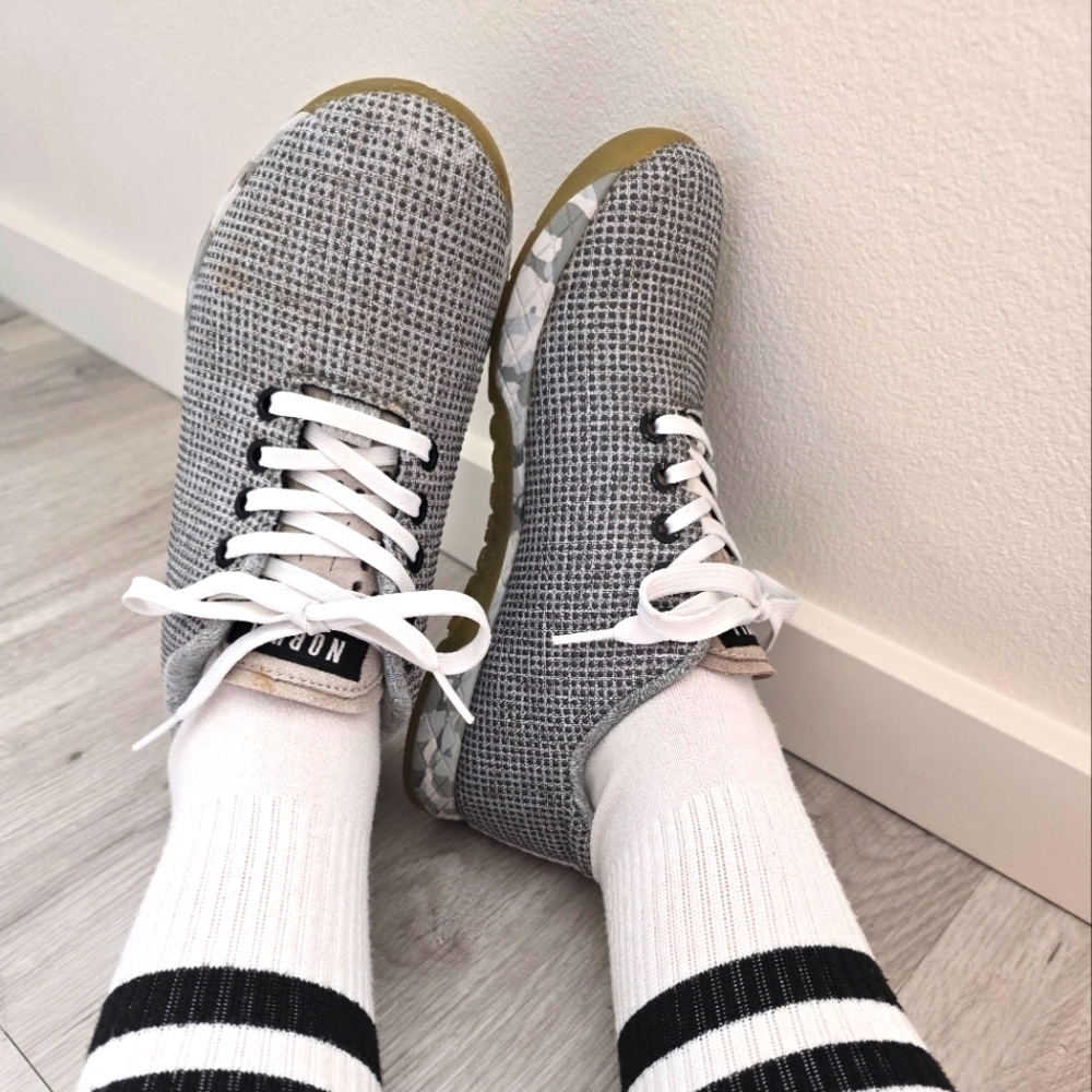 NOBULL | SuperFabric gray white sporty low-top CrossFit sneakers | WMS 7.5